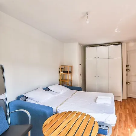 Convenient And Bright Flat ~~ Quai De Valmy ~~ Appartamento *