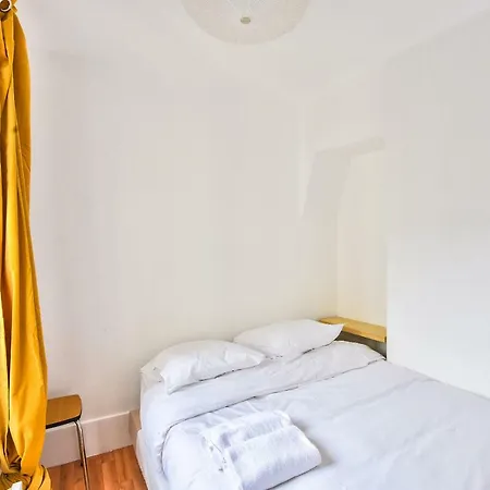 Convenient And Bright Flat ~~ Quai De Valmy ~~ Apartment Paris